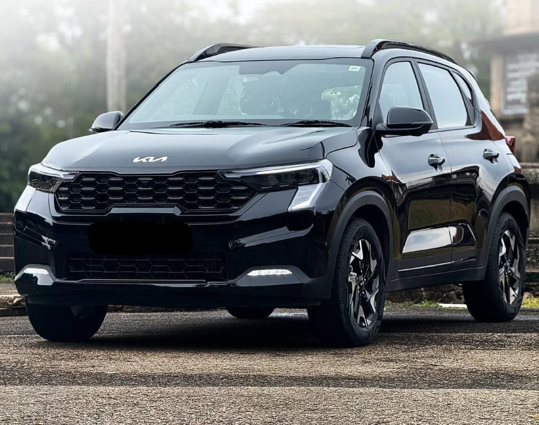 KIA Sonet X-Line 1.0 Turbo Petrol DCT - Image 2