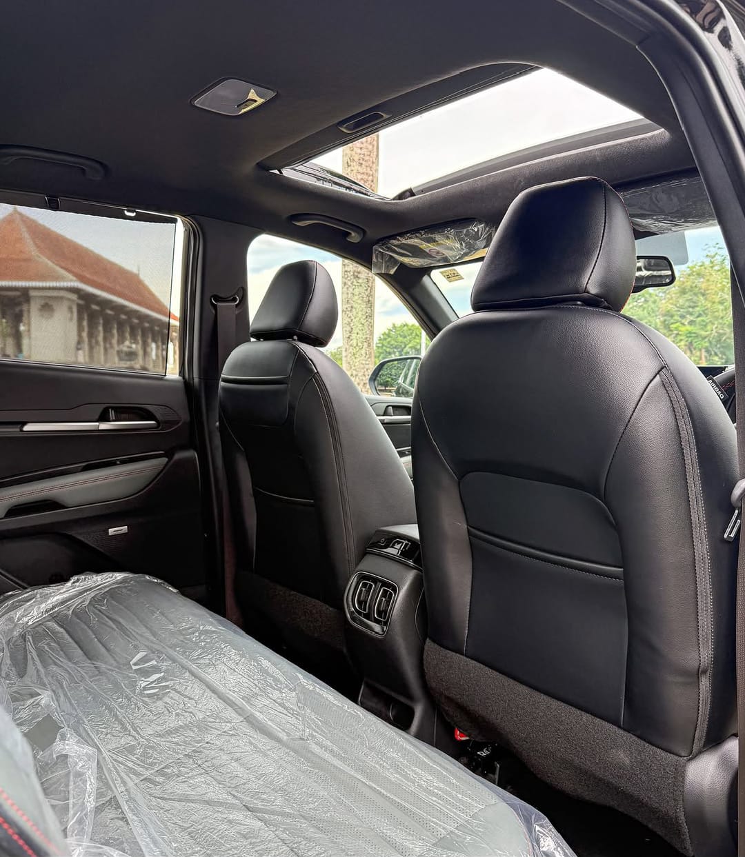 KIA Sonet X-Line 1.0 Turbo Petrol DCT - Image 4